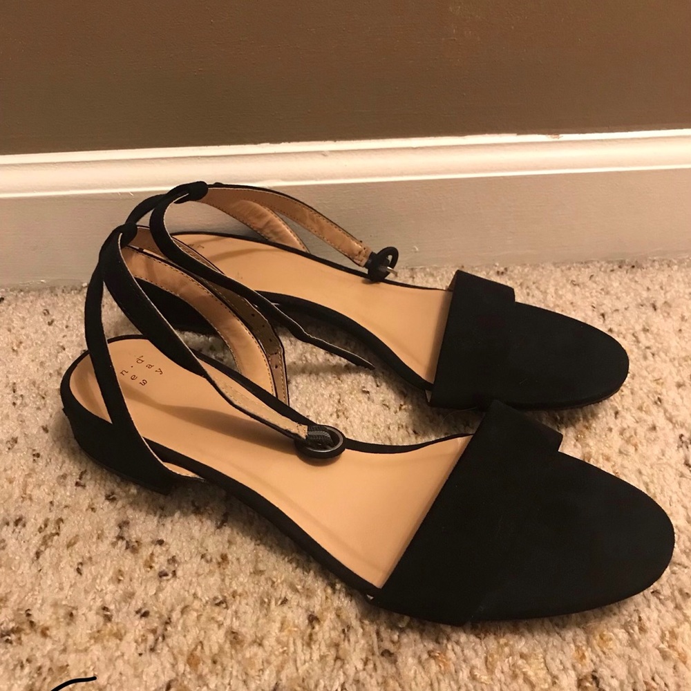 Black sandals